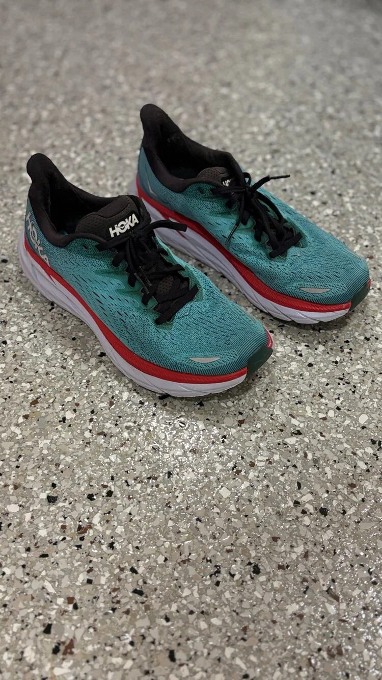 Hoka One One Clifton 8 RTAR Running Shoes Woman’s 8.5 Wide D